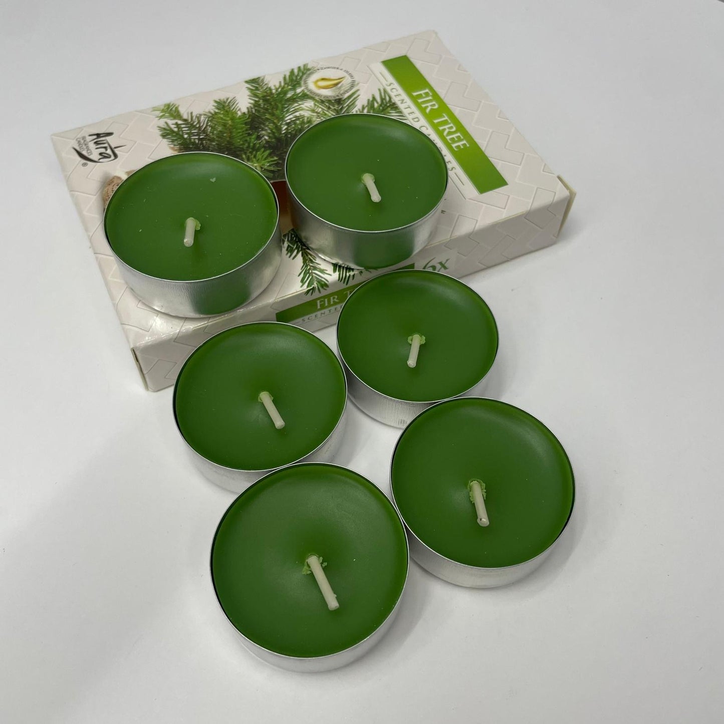 Vela tealihht fir tree